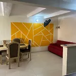 Chambre Écologique Sérénité avec Salle de Bain Privée Proche de l\'Aéroport