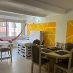 Chambre Écologique Sérénité avec Salle de Bain Privée Proche de l\'Aéroport