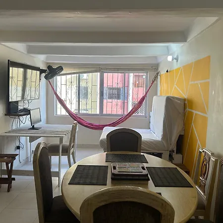 Ecologique Serenite Avec Salle De Bain Privee Proche De L'aeroport Habitación en casa particular